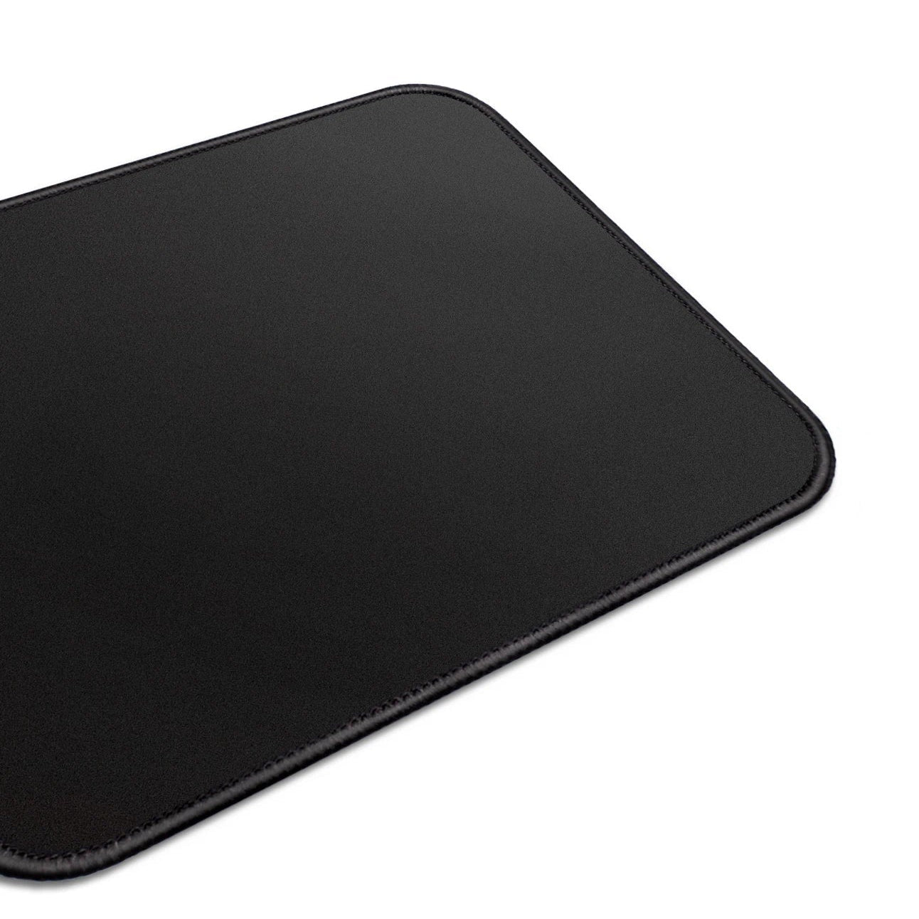 Tapete de Rato com Bordas Reforçadas - Suave, Antiderrapante e Durável Tapete de Rato com Bordas Reforçadas - Suave, Antiderrapante e Durável